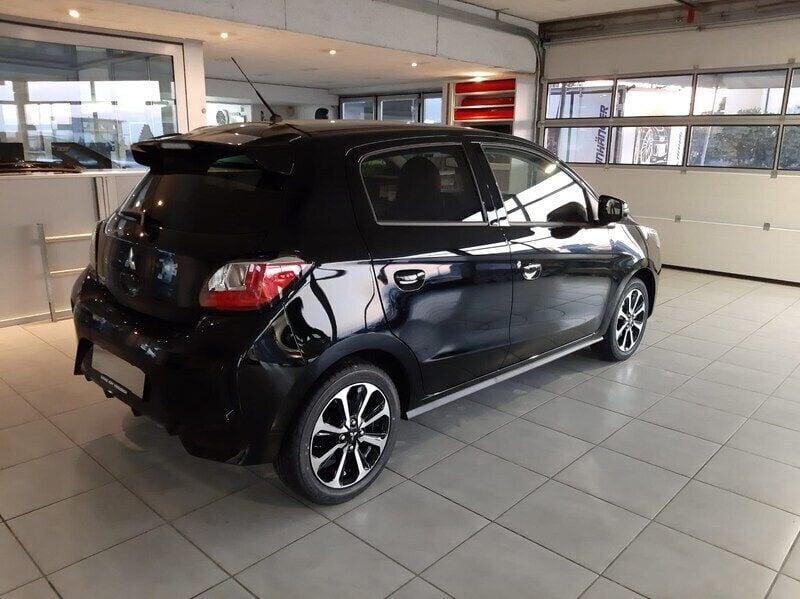 Gebraucht Mitsubishi Space Star Intense 71 PS (52 kW) 2023