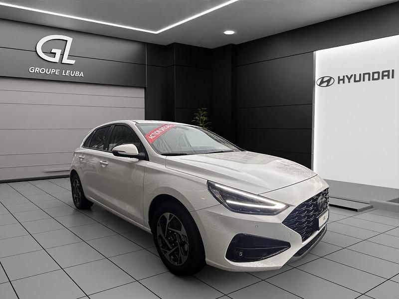 Neu Hyundai i30 140 PS (102 kW) 2025 Weiss Limousine