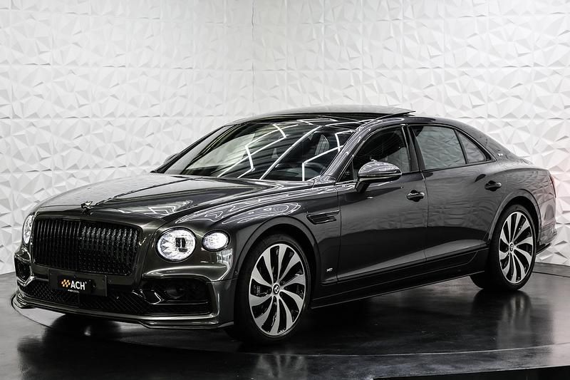 Gebraucht Bentley Flying Spur 549 PS (403 kW) 2021 Limousine