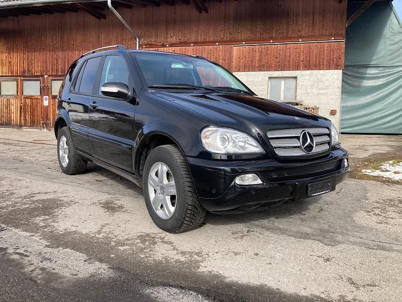 Gebraucht Mercedes ML400 250 PS (183 kW) 2004 SUV