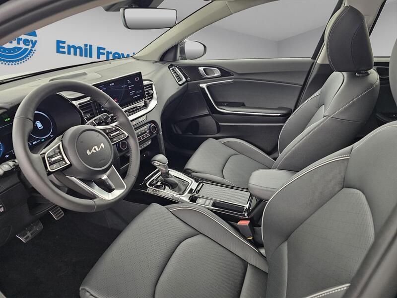 Gebraucht Kia Ceed Sportswagon Style 141 PS (103 kW) 2024 Schwarz Kombi