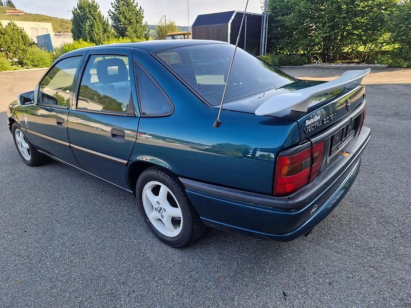 Gebraucht Opel Vectra 136 PS (100 kW) 1995