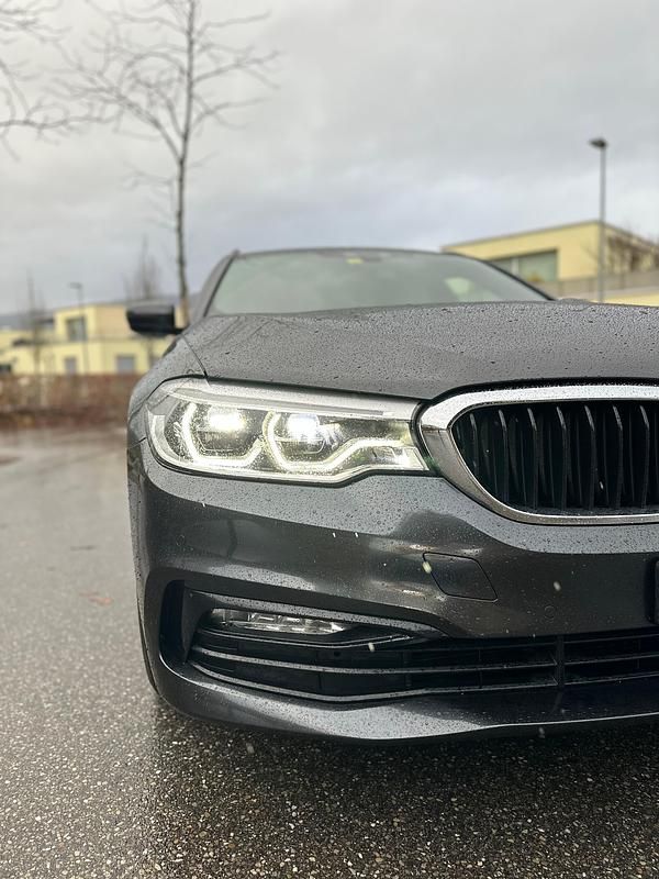 Gebraucht 2018 BMW 530 Kombi | CHF 24’600 (Fairer Preis) - Bild 1/4