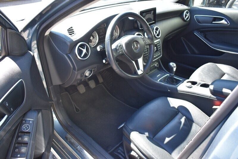 Gebraucht Mercedes A180 122 PS (89 kW) 2013