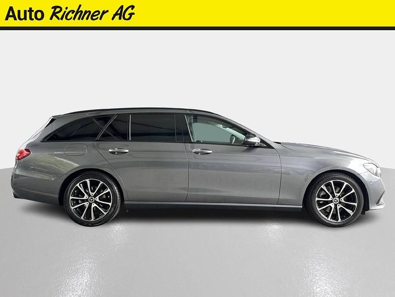 Gebraucht Mercedes E200 Avantgarde 211 PS (155 kW) 2021 Grau Kombi