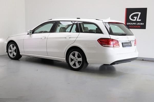 Gebraucht Mercedes E250 204 PS (150 kW) 2015 Weiss Kombi