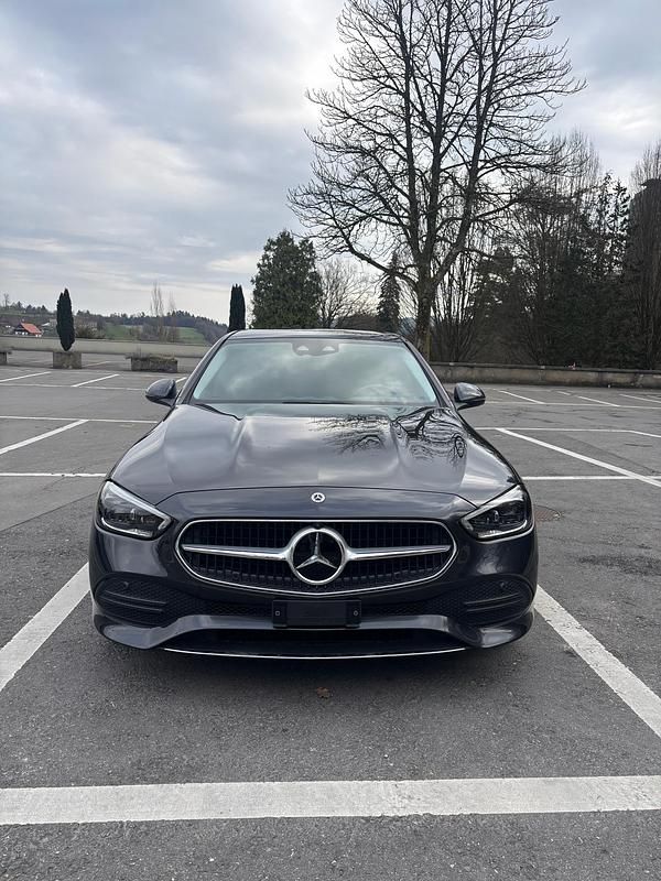 Gebraucht Mercedes C220 200 PS (147 kW) 2021
