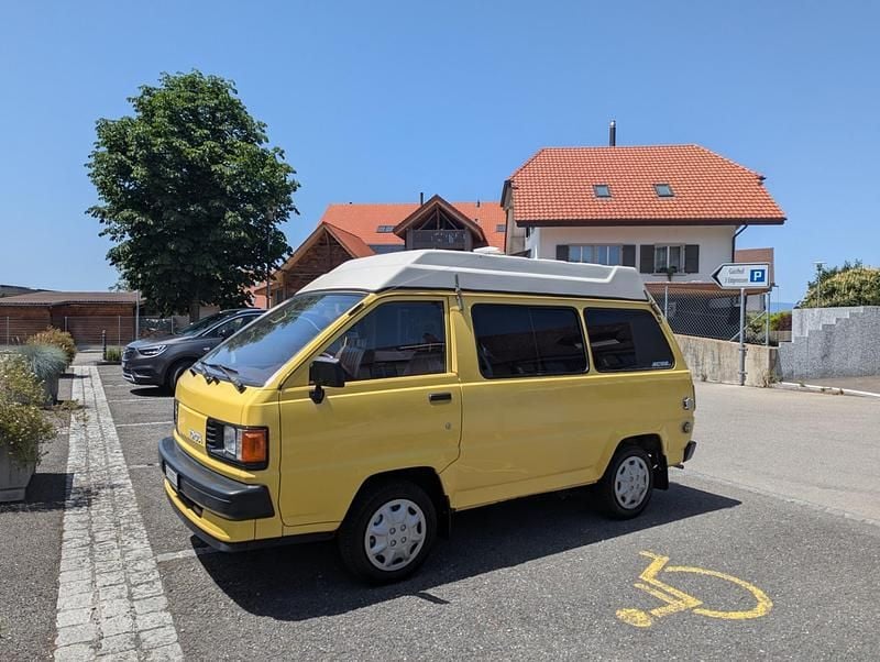 Gebraucht 1986 Toyota Lite-Ace Van | CHF 14’500 - Bild 1/4