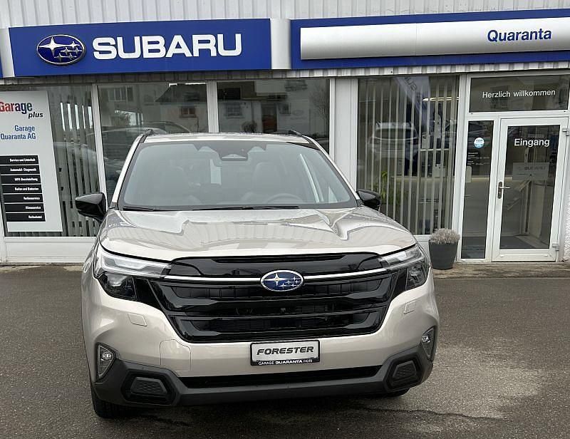 Gold Neu 2025 Subaru Forester SUV | CHF 50’250 (Teuer) - Bild 1/4