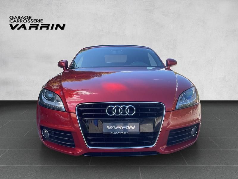 Gebraucht Audi TT Roadster Design 211 PS (155 kW) 2011 Rot Cabrio