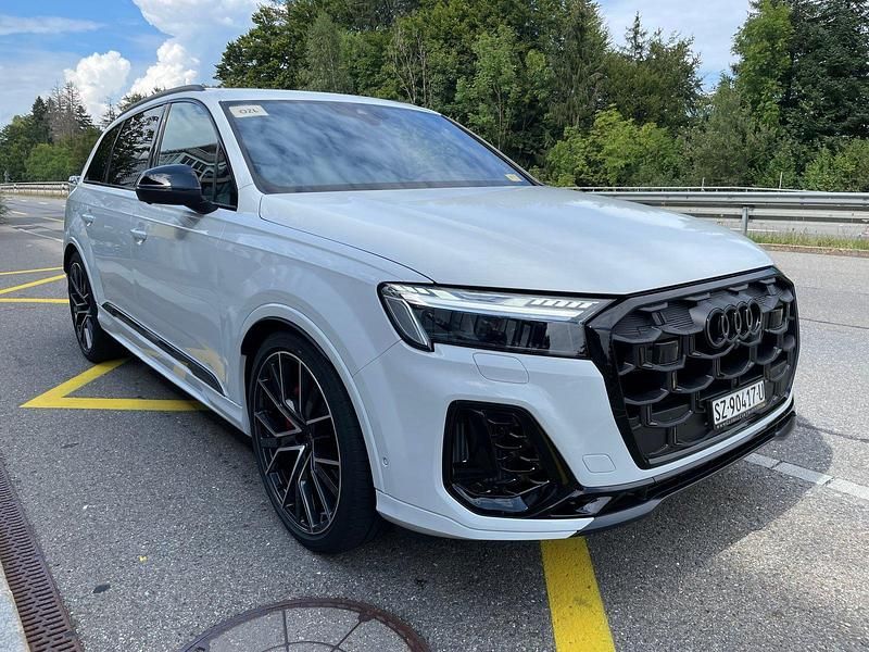 Neu Audi SQ7 Ambiente 507 PS (372 kW) 2026 SUV