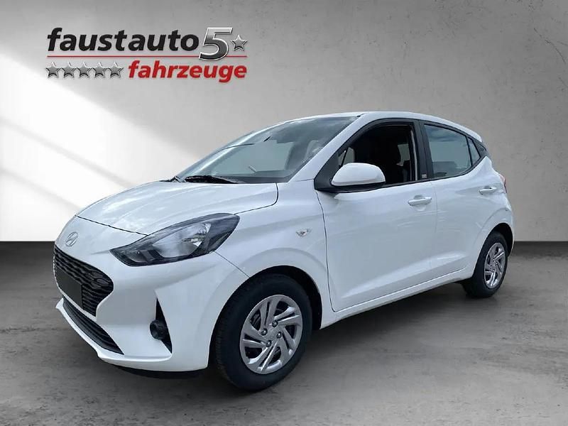 Weiss Neu 2025 Hyundai i10 Kleinwagen | CHF 19’400 (Teuer) - Bild 1/4