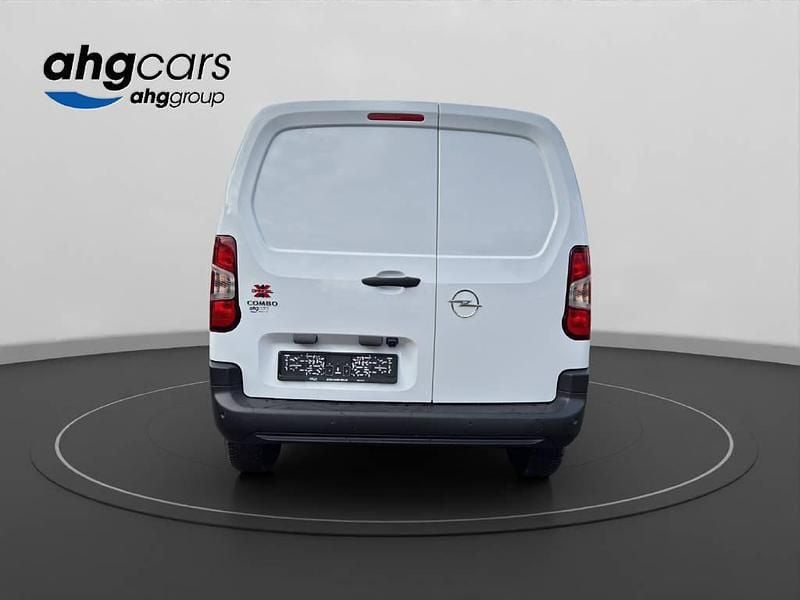 Neu Opel Combo S 130 PS (95 kW) 2025 Limousine
