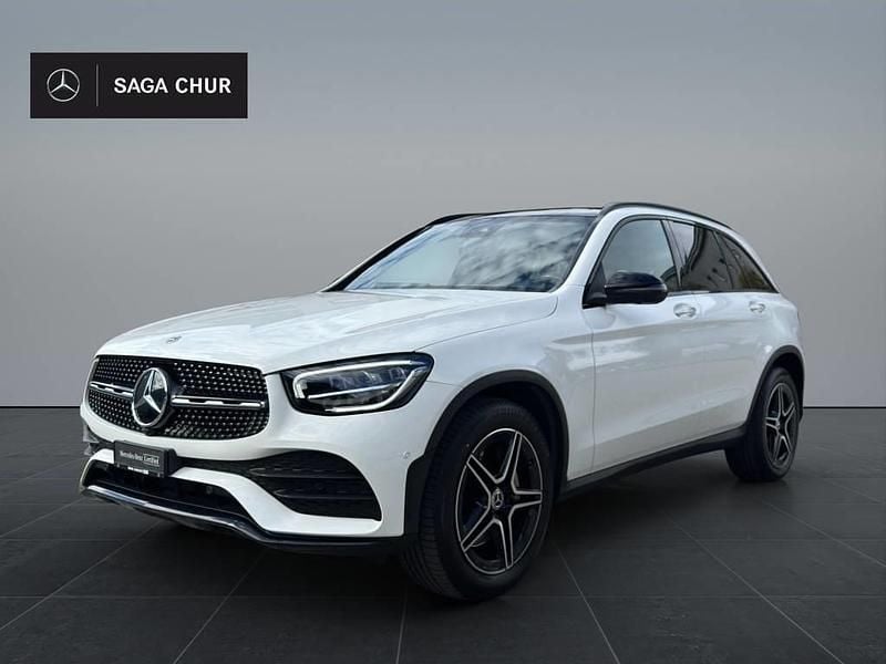 Gebraucht Mercedes GLC200 AMG line 211 PS (155 kW) 2022 SUV