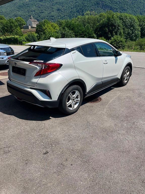 Gebraucht Toyota C-HR Premium 130 PS (95 kW) 2018 SUV