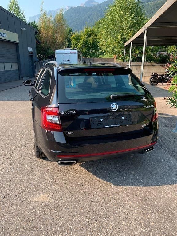Gebraucht Skoda Octavia RS 184 PS (135 kW) 2018 Kombi