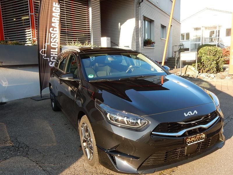 Gebraucht Kia Ceed Sportswagon Spirit 160 PS (117 kW) 2023 Kombi