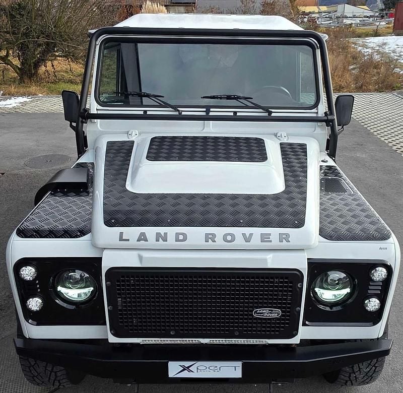 Gebraucht Land Rover Defender 122 PS (89 kW) 2012