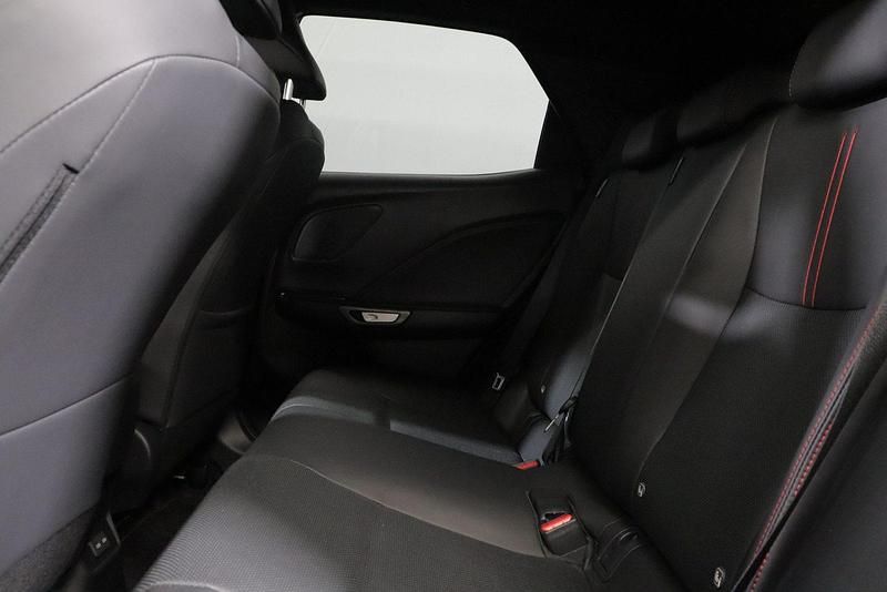 Gebraucht Lexus LBX 136 PS (100 kW) 2024 Bronze SUV