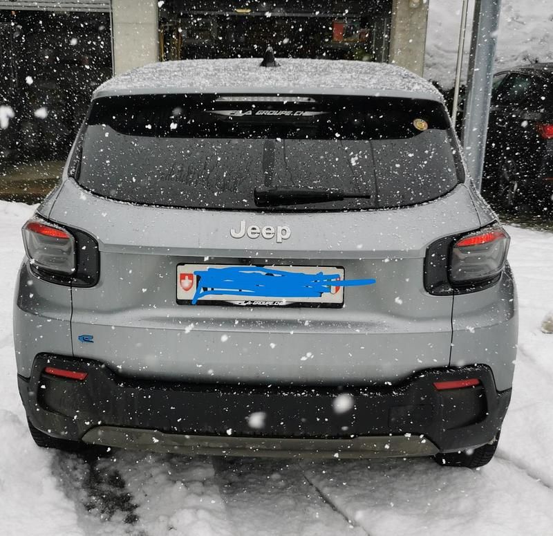 Gebraucht Jeep Avenger EV Longitude 114 kW (156 PS) 2023 SUV