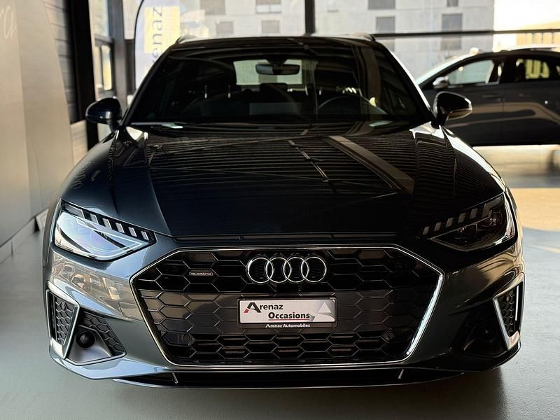 Gebraucht Audi A4 S-Line 265 PS (194 kW) 2022 Grau Kombi