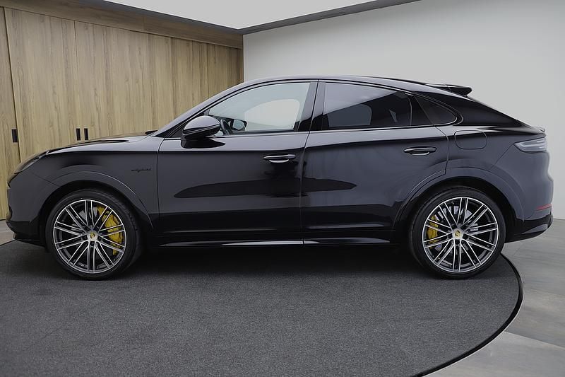 Gebraucht Porsche Cayenne Turbo 680 PS (500 kW) 2020 SUV
