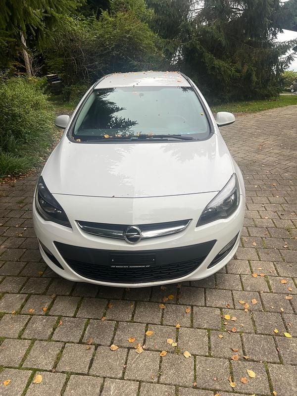 Gebraucht 2015 Opel Astra | CHF 3’999 (Fairer Preis) - Bild 1/4