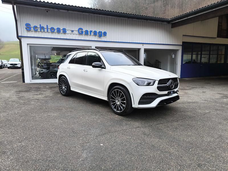 Gebraucht Mercedes GLE400 AMG line 330 PS (242 kW) 2022 SUV