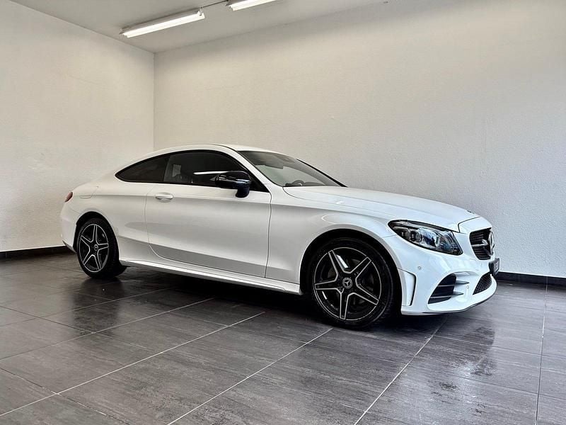 Gebraucht Mercedes C200 AMG line 184 PS (135 kW) 2019 Coupé