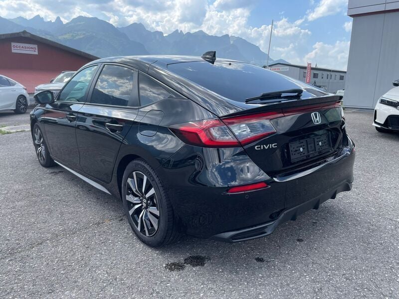 Gebraucht Honda Civic Elegance 184 PS (135 kW) 2024 Schwarz Limousine