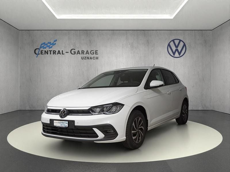 Weiss Gebraucht 2025 VW Polo Life Limousine | CHF 23’900 (Fairer Preis) - Bild 1/4