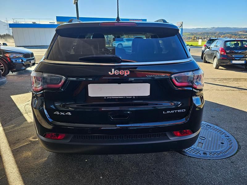 Gebraucht Jeep Compass Limited 170 PS (125 kW) 2017 SUV