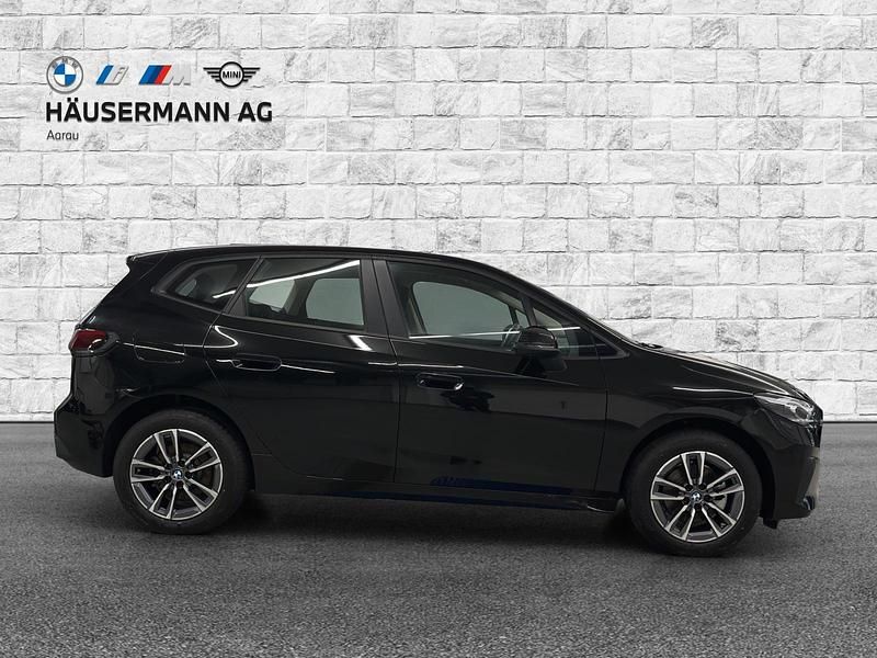 Gebraucht BMW 225 Performance 245 PS (180 kW) 2023 Schwarz Kombi