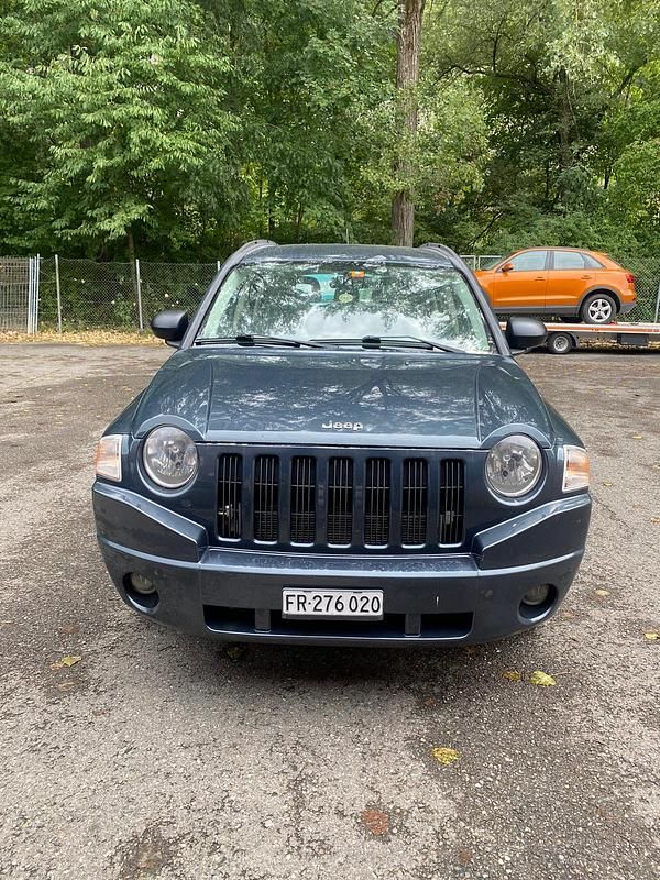 Gebraucht 2008 Jeep Compass Sport SUV | CHF 2’200 (Etwas zu teuer) - Bild 1/4