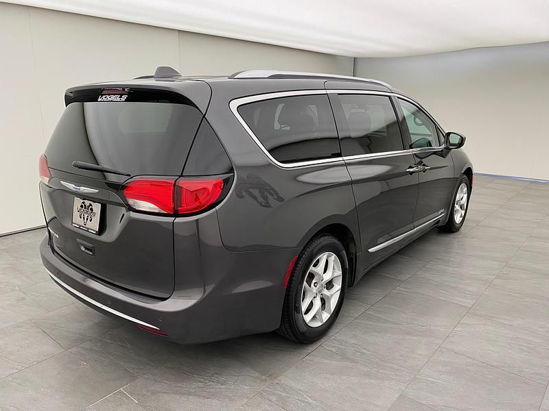 Gebraucht Chrysler Pacifica 291 PS (214 kW) 2018