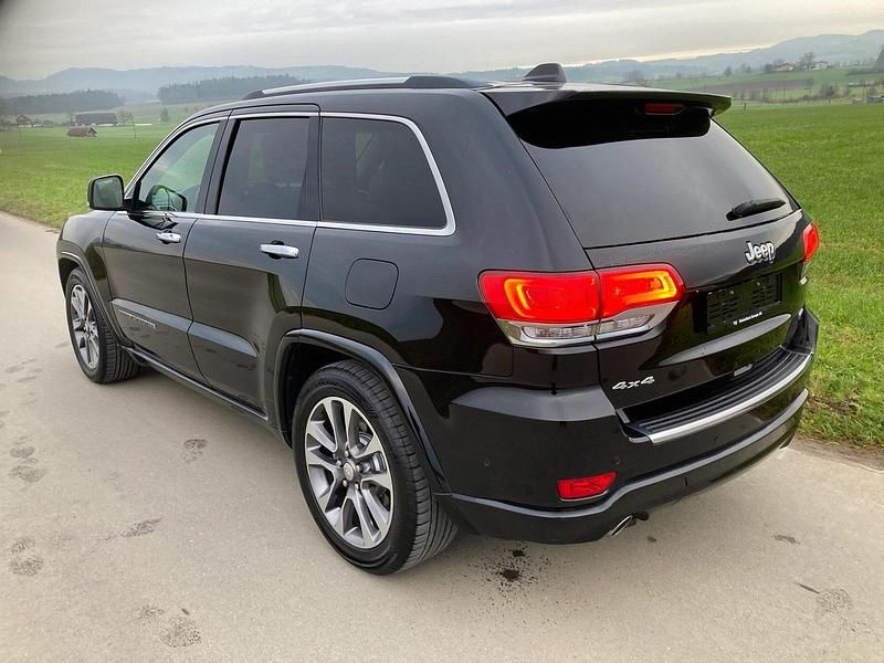 Gebraucht Jeep Grand Cherokee Overland 250 PS (183 kW) 2017 SUV