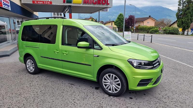 Gebraucht VW Caddy Maxi Trendline 130 PS (95 kW) 2019 Van / Kleinbus
