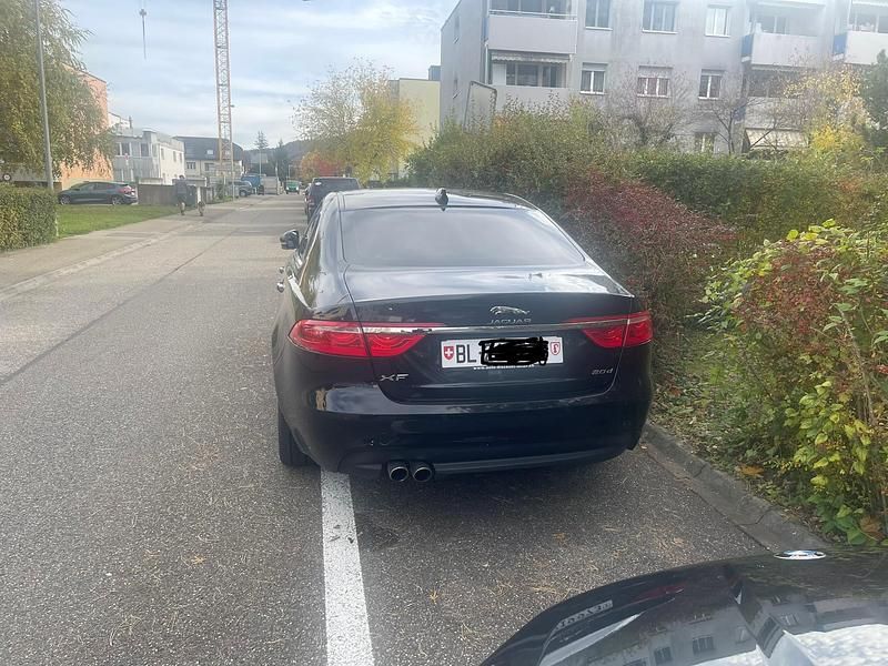 Gebraucht Jaguar XF Pure 180 PS (132 kW) 2019