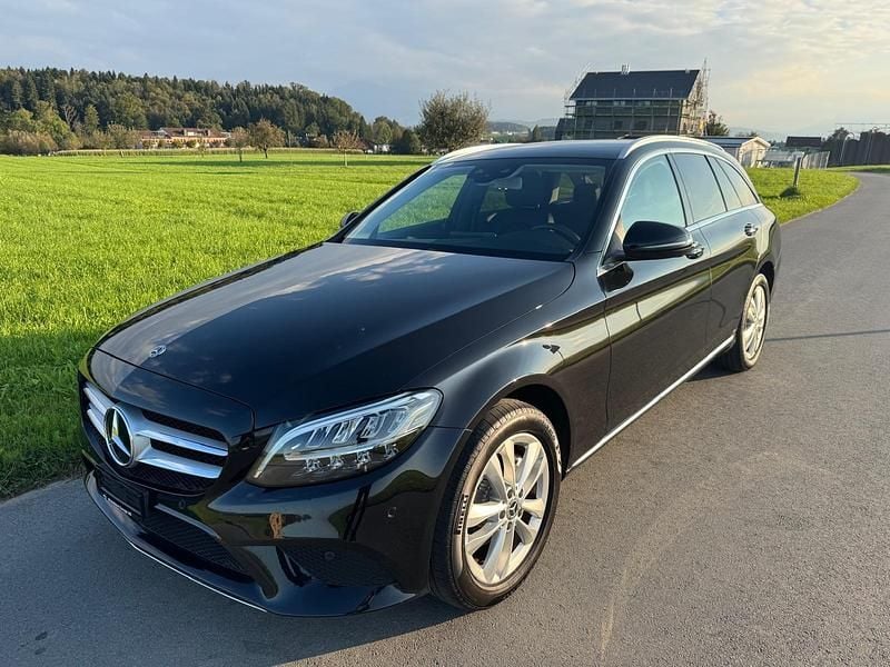 Gebraucht Mercedes C220 194 PS (142 kW) 2019 Kombi