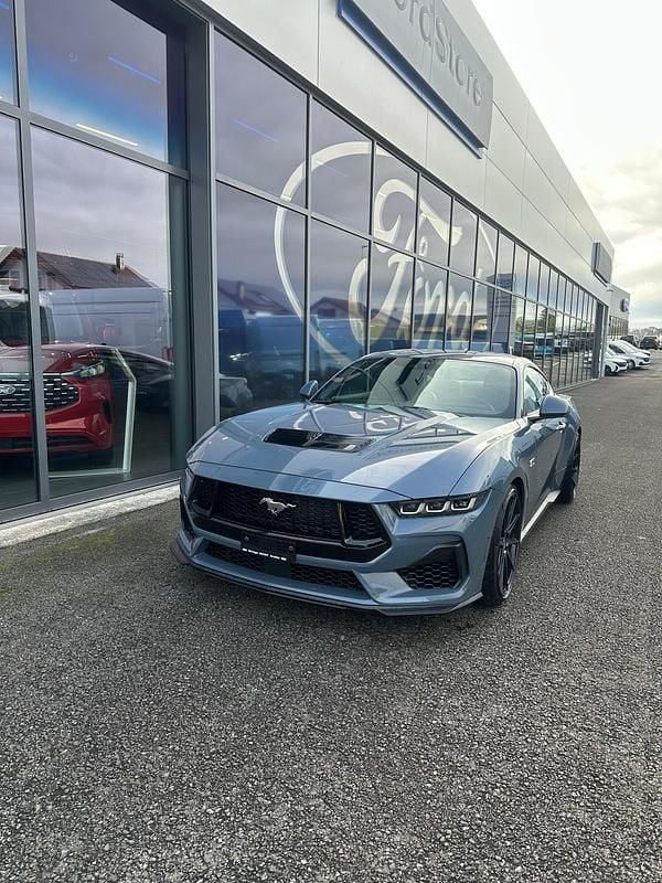 Blau Gebraucht 2025 Ford Mustang GT Coupé | CHF 58’900 (Fairer Preis) - Bild 1/4
