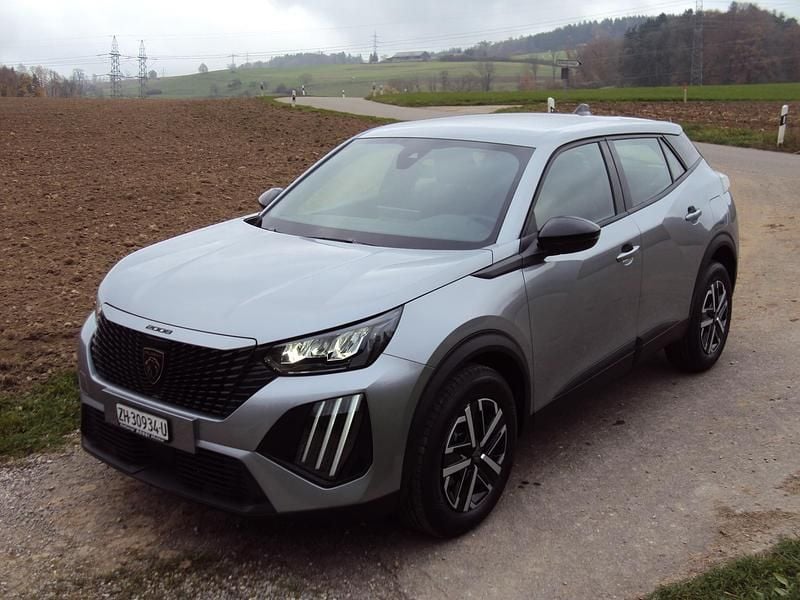 Gebraucht 2024 Peugeot 2008 Active SUV | CHF 18’900 (Superpreis) - Bild 1/4