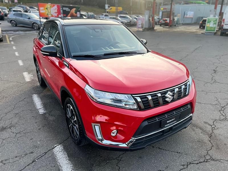 Gebraucht Suzuki Vitara 115 PS (84 kW) 2024 SUV