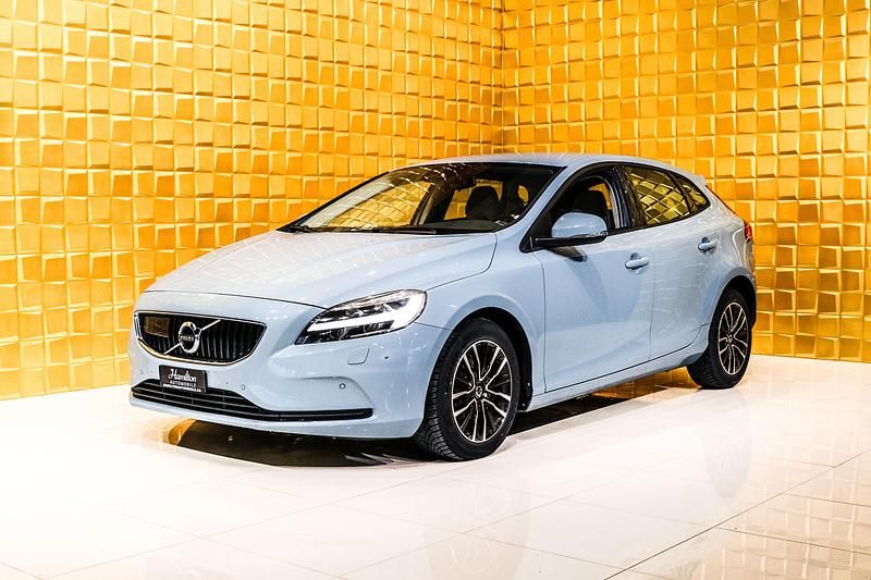 Gebraucht Volvo V40 Momentum 190 PS (139 kW) 2016