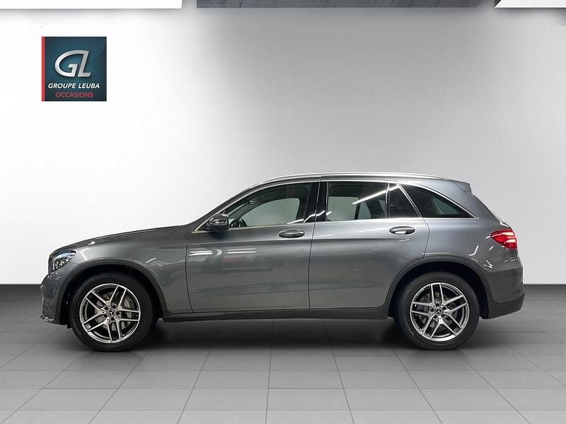 Gebraucht Mercedes GLC250 AMG line 211 PS (155 kW) 2019 Grau SUV