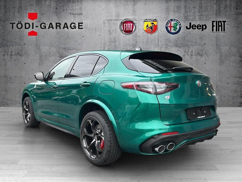Neu Alfa Romeo Stelvio Quadrifoglio 519 PS (381 kW) 2025 SUV