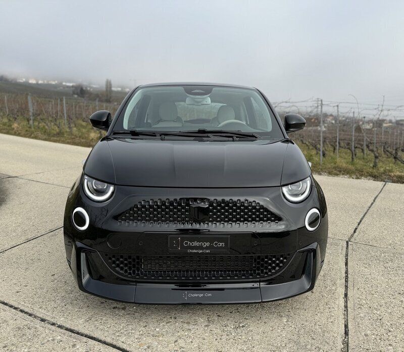 Gebraucht Fiat 500e La Prima 87 kW (119 PS) 2022 Kleinwagen