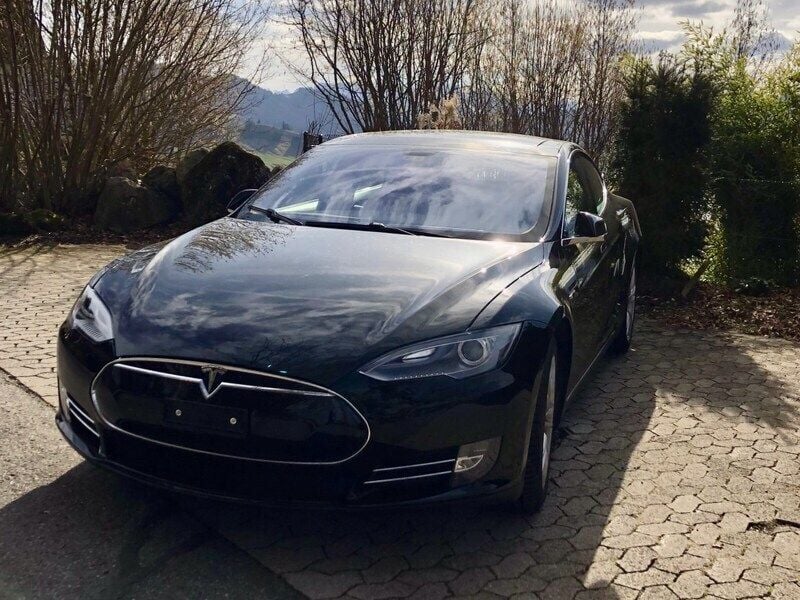 Gebraucht 2014 Tesla Model S Kleinwagen | CHF 22’500 - Bild 1/4