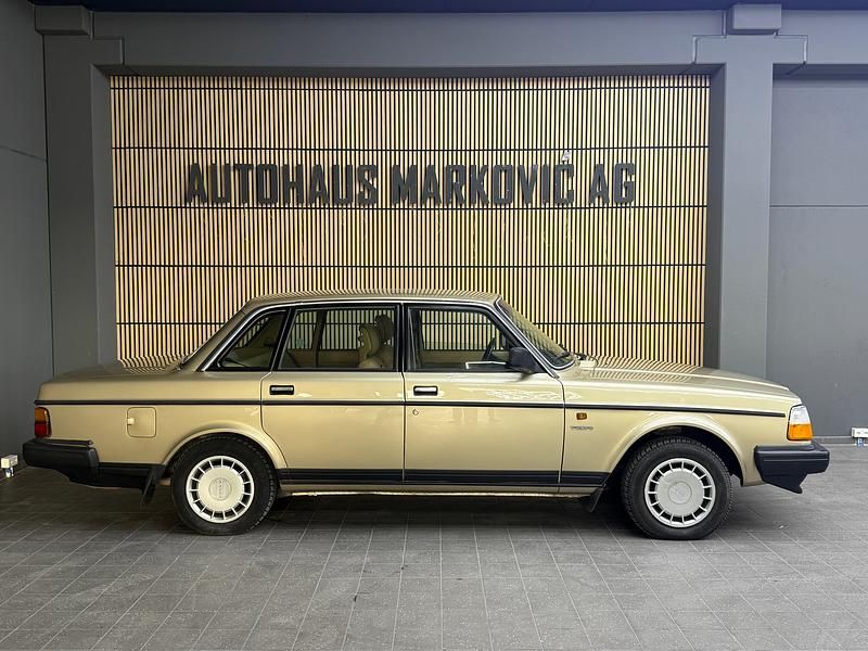 Gebraucht Volvo 240 116 PS (85 kW) 1989
