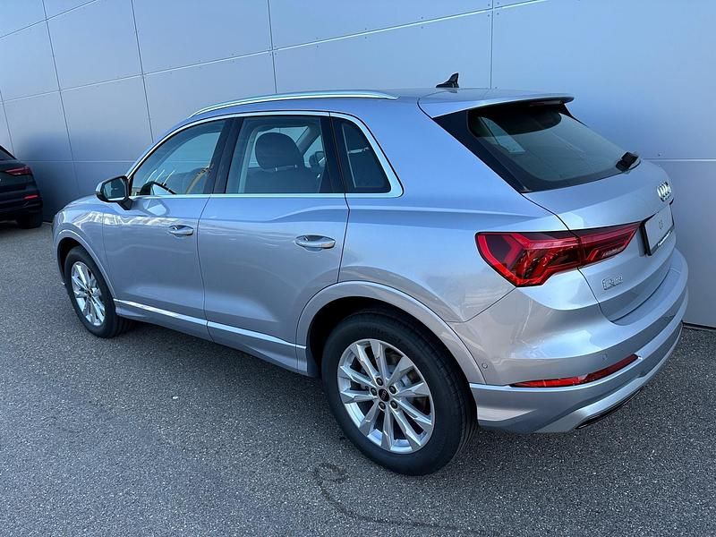 Gebraucht Audi Q3 Advanced 150 PS (110 kW) 2024 Silber SUV