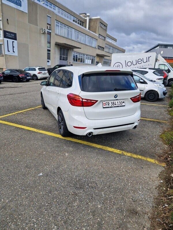 Gebraucht BMW 218 Gran Tourer Sport Line 150 PS (110 kW) 2022 Van / Kleinbus